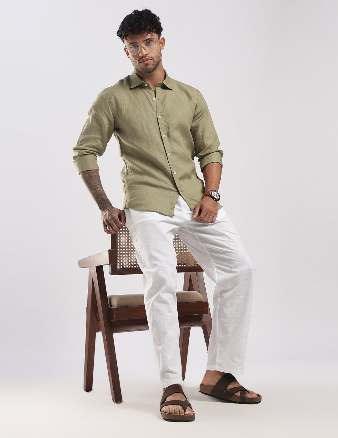 100% Linen Soft Touch Shirt in Meadow Green - Image 3